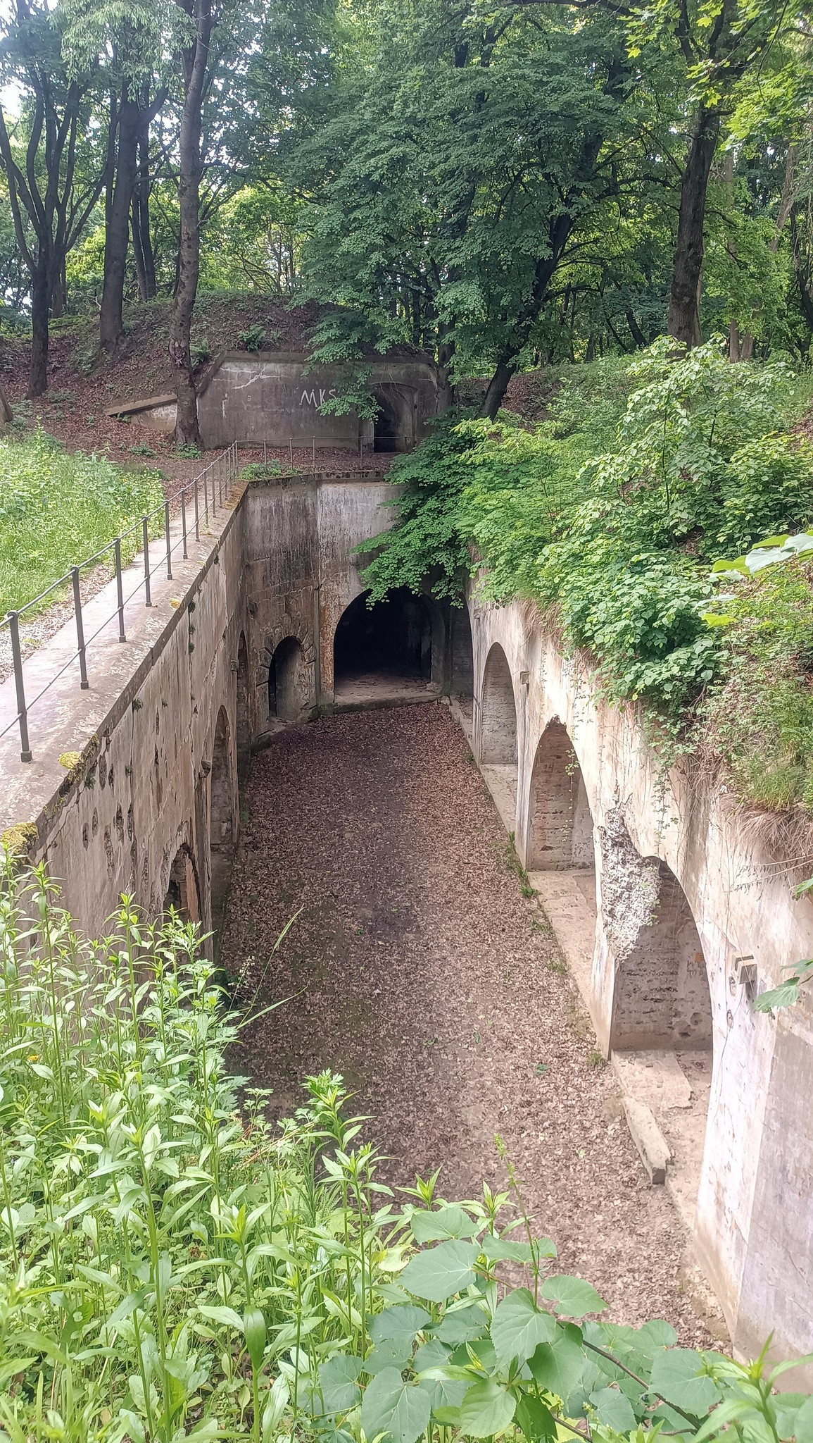 Fort Borek w Siedliskach – czarny szlak forteczny